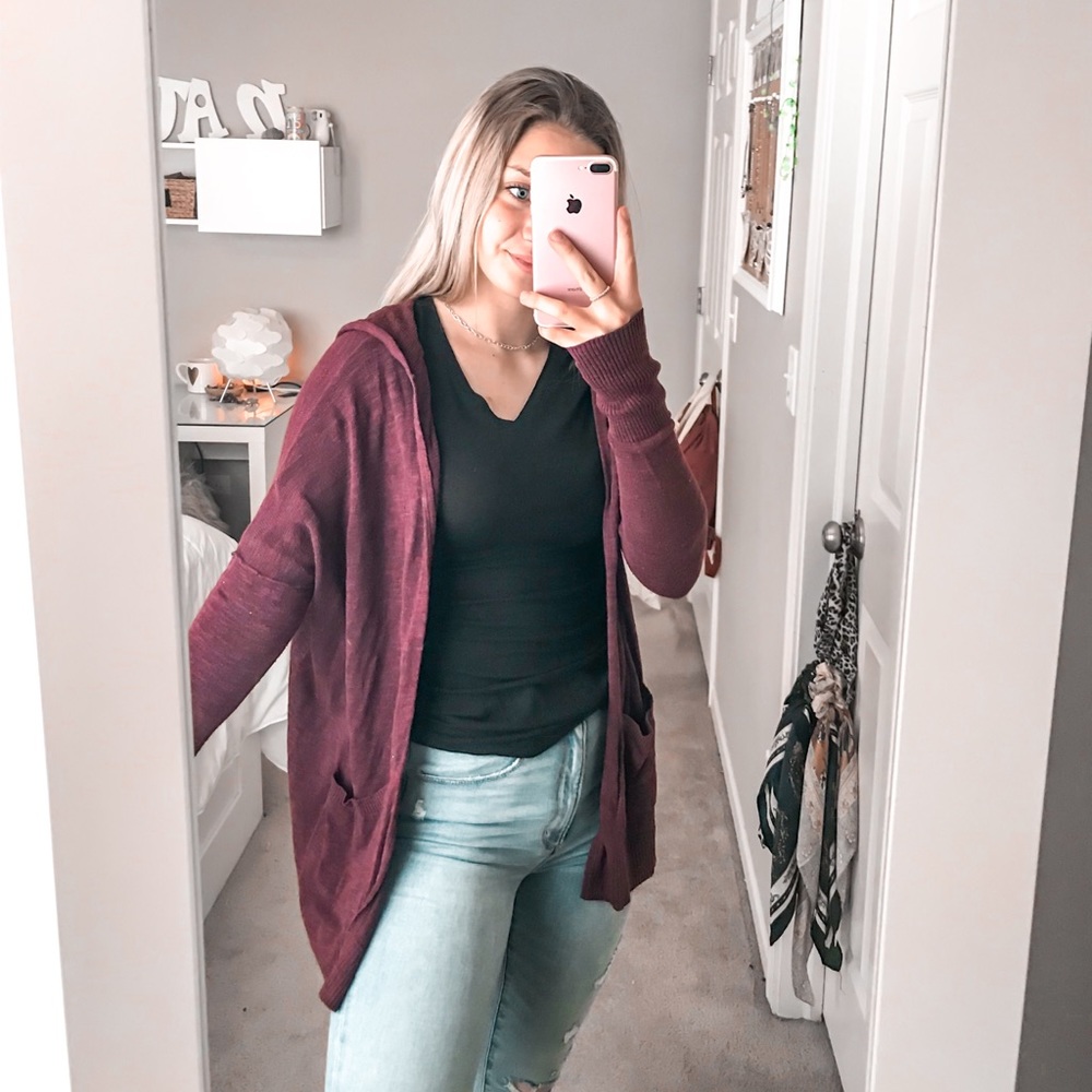 American Eagle Cardigan